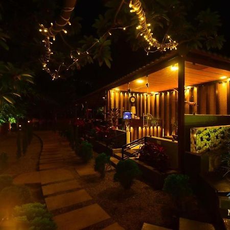 Misty Rain Estate Hotel Мадикери Екстериор снимка