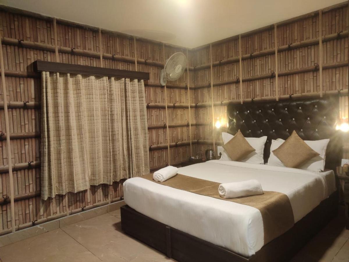 Misty Rain Estate Hotel Мадикери Екстериор снимка