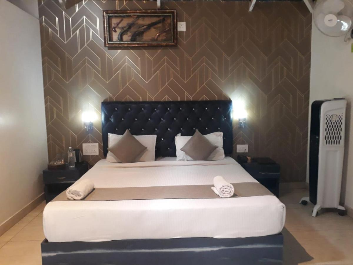 Misty Rain Estate Hotel Мадикери Екстериор снимка