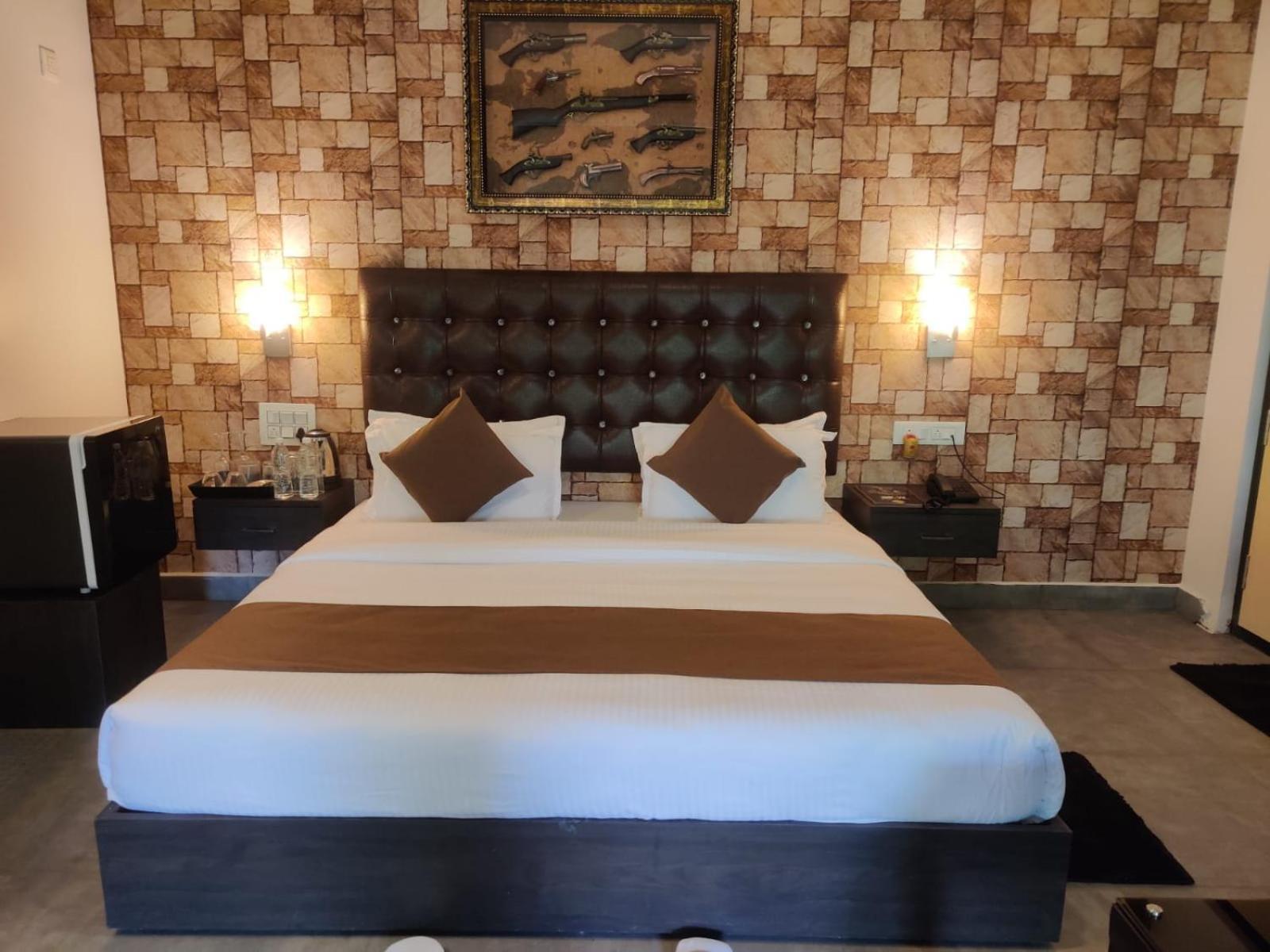 Misty Rain Estate Hotel Мадикери Екстериор снимка