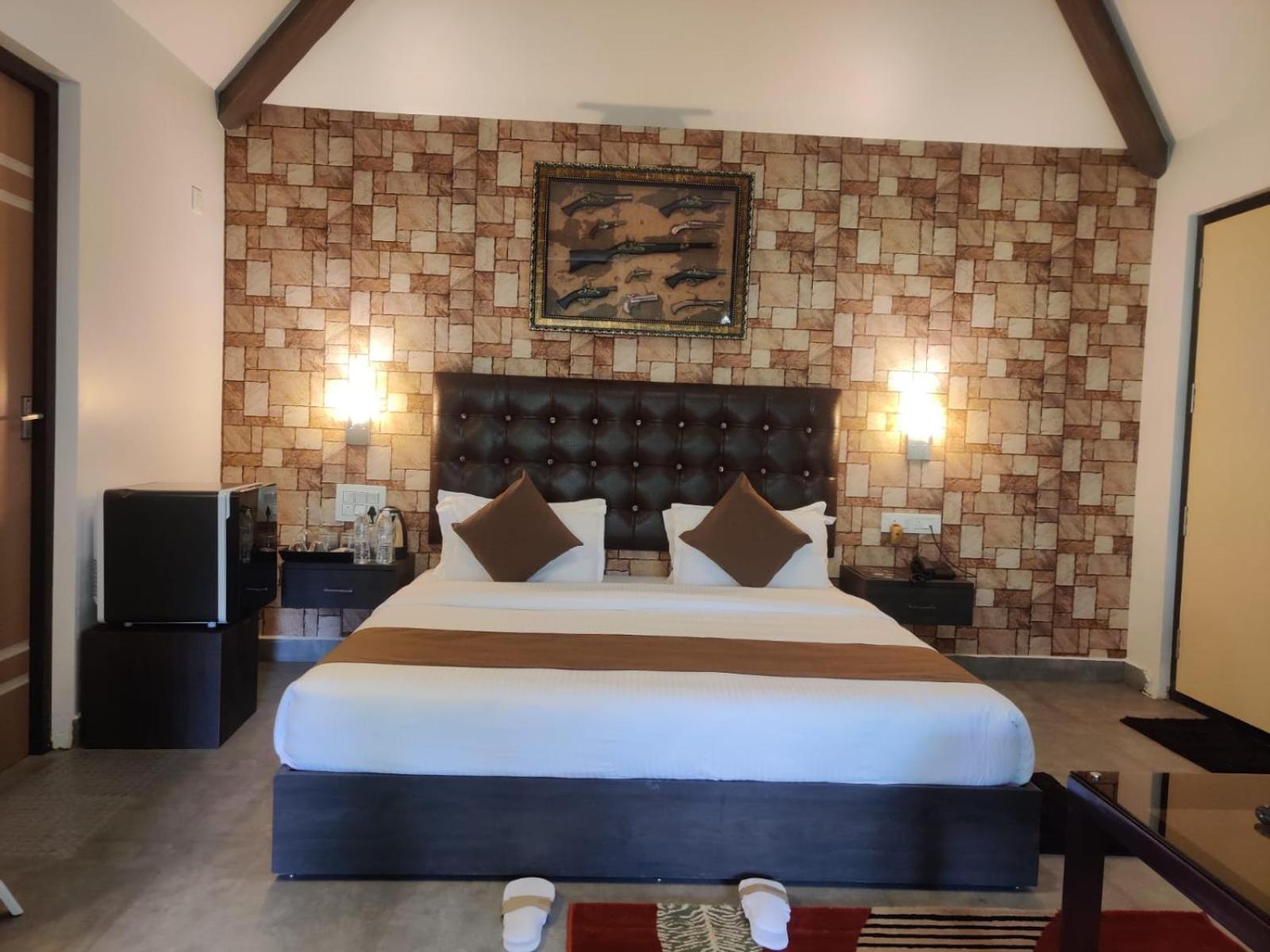 Misty Rain Estate Hotel Мадикери Екстериор снимка